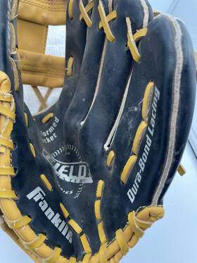 Gl1609-11625 Franklin Youth Field Master 22605-11 Inch Baseball Glove Mitt Cfs Black Rht