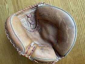 40-152 Goodwin Pro Custom 32 Inch Steerhide Leather Baseball Catchers Mitt Glove Rht