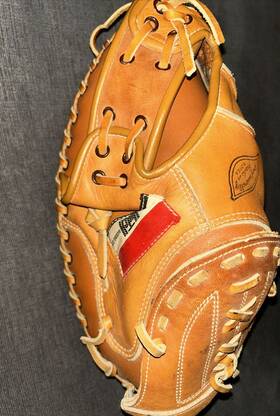 C256 Hutch Authentic Goods Catchers Glove Mitt Right Hand Throw Tan Leather