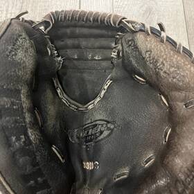 3320c I.tech 5320 Itech 32 Inch Soft Tanned Leather Catchers Mitt Right Hand Throw Rawlings
