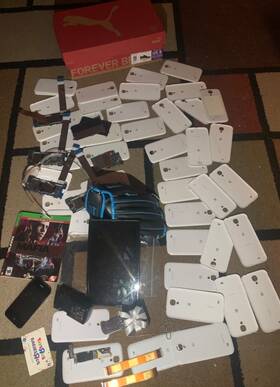 4139 Lot Of Items Franklin Gloves Toys R Us Card Phone Parts 50 Plus