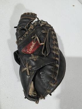 Ctpx-221 Louisville Tpx 32 Inch Well Padded Baseball Catchers Mitt Right Hand Throw
