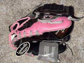 Dv950 Louisville Slugger 044277952518 9.5 Inch Diva Youth T- Ball/ Baseball Glove Dv950 Louisville Slugger 044277952518 9.5 Inch Diva Youth T- Ball/ Baseball Glove