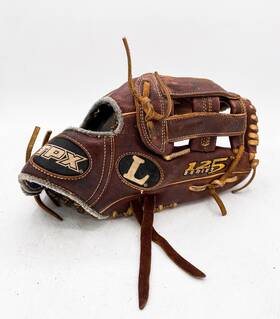 125s1175 Louisville Slugger 044277981433 Tpx Rht 11.75 Inch 125 Series Infield Baseball Glove 125s1175 Louisville Slugger 044277981433 Tpx Rht 11.75 Inch 125 Series Infield Baseball Glove