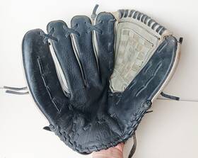Dlp1300g Louisville Slugger Leather Baseball Softball Glove 13 Inch Left Handed Lth