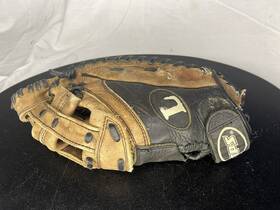 Fpa205yh Louisville Slugger Tps Fastpitch Catchers Mitt Softball Glove Rht 29.5 Inch Fpa205yh Louisville Slugger Tps Fastpitch Catchers Mitt Softball Glove Rht 29.5 Inch