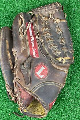 Gtps-11 Louisville Slugger Tps Baseball Softball Glove 12.75 Inch Lht Left Gtps-11 Louisville Slugger Tps Baseball Softball Glove 12.75 Inch Lht Left