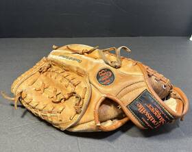 Hb2948 Louisville Slugger Rht Leather Baseball Glove Graig Nettles #9 Pro Model