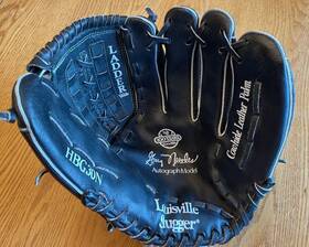 Hbg30n Louisville Slugger Graig Nettles Autograph Model 13 Inch Ladder Web Glove Rht