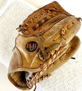 Lsg12 Louisville Slugger H&b Big Daddy Ii Leather Softball - Baseball Glove Rht