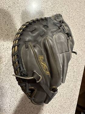 Lxrf19cm Louisville Slugger Lxt 33 Inch Catchers Mitt Lxrf19cm Louisville Slugger Lxt 33 Inch Catchers Mitt