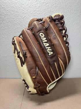 Old-1276 Louisville Slugger Tpx Omaha Legacy Series Old1276 12.75 Inch Baseball Glove Rht Old-1276 Louisville Slugger Tpx Omaha Legacy Series Old1276 12.75 Inch Baseball Glove Rht