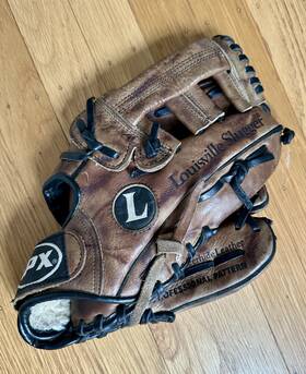 Tpx1150x Louisville Slugger Tpx Baseball Glove Rht 11.5 Inch Brown
