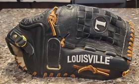 Vtps1300 Louisville Slugger New Lousville Softball Glove Rh Throw 13 Inch Steerhide Treated Leather
