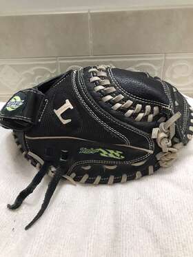 Z201 Louisville Zephyr 33 Inch Women S Broken In Softball Catchers Mitt Right Hand Throw