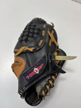 Macgregor 029807951704 T-ball Usa 10 Inch Youth Baseball Glove 95170 Rht Right Hand Throw Macgregor 029807951704 T-ball Usa 10 Inch Youth Baseball Glove 95170 Rht Right Hand Throw
