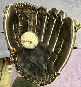 M06313 Macgregor Custom Built Hand Crafted Rht Mitt Pre Oiled Leather M06313 Macgregor Custom Built Hand Crafted Rht Mitt Pre Oiled Leather