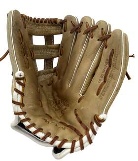 Mfg2ox97r3-cm Marucci 840058767735 - Oxbow M Type 97r3 12.50 H Web Rht Mfg2ox97r3-cm/bk- -barley Used Mfg2ox97r3-cm Marucci 840058767735 - Oxbow M Type 97r3 12.50 H Web Rht Mfg2ox97r3-cm/bk- -barley Used