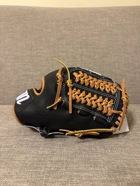 Mfg14k4 Marucci Capitol Series 11.75 Inch Baseball Glove Black Rht Modified T Web Mfg14k4 Marucci Capitol Series 11.75 Inch Baseball Glove Black Rht Modified T Web