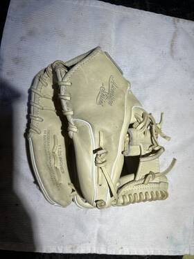Mfg2as42a2-cm Marucci Mfg2as42a2-cm/w-rh Ascension M Type 42a2 11.25 Inch I-web Infielders Baseball Glove Rht