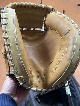 Mfg2cy235c1-bk Marucci Cypress M Type Baseball Catchers Mitt 33.5 Inch Tf Mfg2cy235c1-bk Marucci Cypress M Type Baseball Catchers Mitt 33.5 Inch Tf