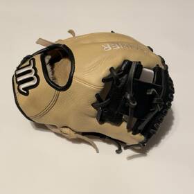 Mtrg95bb Marucci Mtgr95bb Training Glove 9.5-inch Rh Baseball Mtrg95bb Marucci Mtgr95bb Training Glove 9.5-inch Rh Baseball