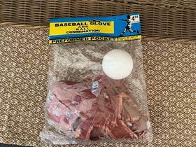 Mccrory 39-807453 Preformed Pocket Baseball Glove And Ball Combo Brown Left Hand Kids