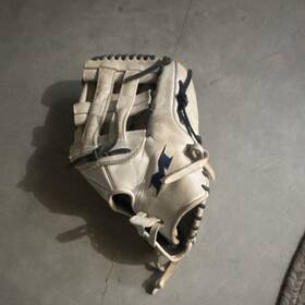 Prok10-wn Miken 14 Inch Ivory Black Leather Baseball Softball Glove