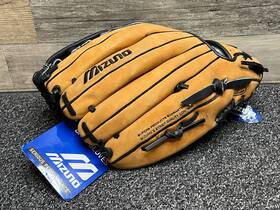 1304 Mizuno 041969575000 Mfr T Professional Model Baseball Glove 13 Inch Black Tan Rht - New 1304 Mizuno 041969575000 Mfr T Professional Model Baseball Glove 13 Inch Black Tan Rht - New