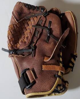 1100y3 Mizuno Youth Gpp Prospect 11 Inch Right Hand Throw Rht Baseball Glove - Euc