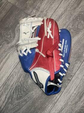 312777.r520.09.1100 Mizuno Prospect Powerclose Baseball Glove 11 Inches Rht