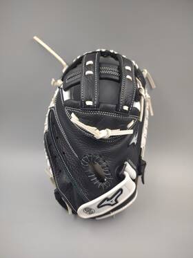 312975.rg90.34 Mizuno Gxs90f4 Franchise Series Fastpitch Softball Catchers Mitt 34 Inch Rht 312975.rg90.34 Mizuno Gxs90f4 Franchise Series Fastpitch Softball Catchers Mitt 34 Inch Rht