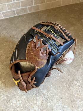 55s2 Mizuno Baseball Glove 11.75 College/pro Classic Pro Soft Gcp New Right Hand