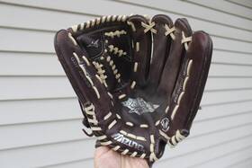 Mizuno 889961007712 Gdp 1205 1205s3 Prospect Fast Pitch Softball Glove 12 Inch Rht Diamond Pro