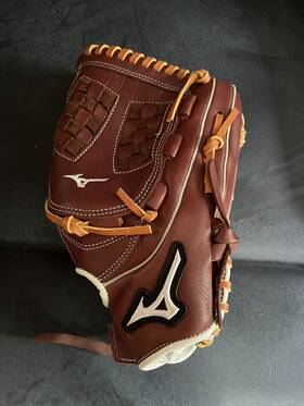 Gmvp1250sf2dbrrg Mizuno 889961575235 Mvp Select 12.5 Inch Fast Pitch Rht Softball Glove Gmvp1250sf2dbrrg Mizuno 889961575235 Mvp Select 12.5 Inch Fast Pitch Rht Softball Glove