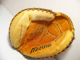 Co22 Mizuno Mfr Max Flex Catchers Mitt Professional Model 11 Inch Lht Lefty Thrower Co22 Mizuno Mfr Max Flex Catchers Mitt Professional Model 11 Inch Lht Lefty Thrower