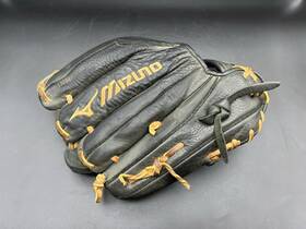 Gmvp-1125 Mizuno Boys Fully Broken In 11.25 Inch Baseball Glove Right Hand Throw