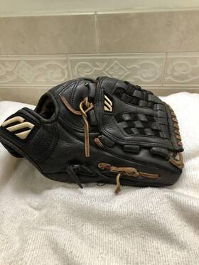 Gmvp-1150 Mizuno Fully Broken In 11.5 Inch Mvp Baseball Glove Right Hand Throw Gmvp-1150 Mizuno Fully Broken In 11.5 Inch Mvp Baseball Glove Right Hand Throw
