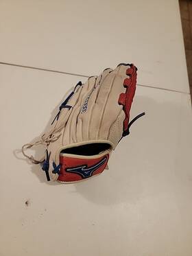 Gpf1150-y1 Mizuno Red White And Blue Boys 12 Inch Baseball Glove Right Hand Throw Gpf1150-y1 Mizuno Red White And Blue Boys 12 Inch Baseball Glove Right Hand Throw