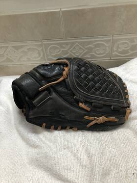 Gpl-1151 Mizuno Youth Fully Broken In 11.5 Inch Baseball Softball Glove Right Throw Gpl-1151 Mizuno Youth Fully Broken In 11.5 Inch Baseball Softball Glove Right Throw