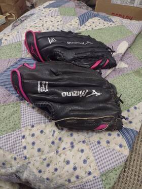 Gpp-1151f1 Mizuno Jenny Finch-gpp-1155f1 Girls 11.5 Inch Softball Glove Right Hand Throw Lot