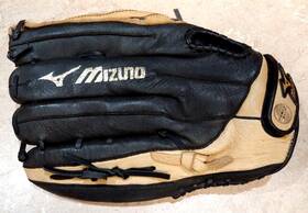 Gvs1402rg Mizuno Gvs1402 Baseball Glove 14 Inch Rht Fits Left Superior Design Varsity Leather