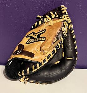Gxc-75 Mizuno World Win Pro Scoop 34 Inch Baseball Catchers Mitt Right Hand Throw Gxc-75 Mizuno World Win Pro Scoop 34 Inch Baseball Catchers Mitt Right Hand Throw