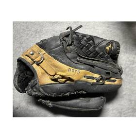 Mizuno Gxs-10l 10.75 Inch Left Hand Leather Baseball Glove Black/tan Strap