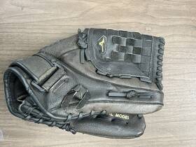 M6512 Mizuno Mmx 122p 12 Inch Baseball Rht Glove Mitt Professional Model Black M6512 Mizuno Mmx 122p 12 Inch Baseball Rht Glove Mitt Professional Model Black