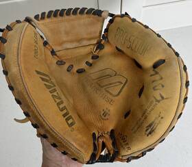 Mfr-c001 Mizuno Prospect Series Catchers Mitt Mfr C001 Power Close Rht Right Throw Mfr-c001 Mizuno Prospect Series Catchers Mitt Mfr C001 Power Close Rht Right Throw