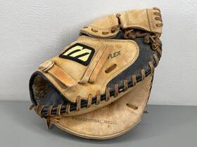Mfr-c022 Mizuno Franchise Mfr C022 Baseball Catchers Mitt Glove Rht Mfr-c022 Mizuno Franchise Mfr C022 Baseball Catchers Mitt Glove Rht