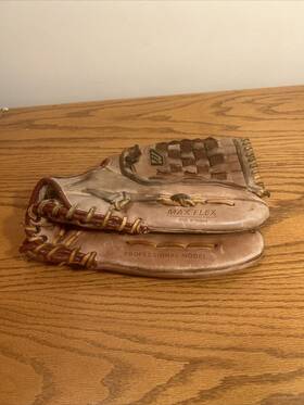 Mm5095 Mizuno Professional Model Max Flex Super Palm Baseball Glove Mm5095 Mizuno Professional Model Max Flex Super Palm Baseball Glove