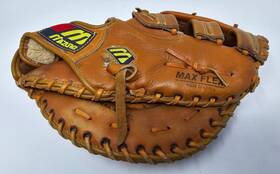 Mt3044 Mizuno Vintage Professional Model Rht First Basemans Glove/ Mitt Mt3044 Mizuno Vintage Professional Model Rht First Basemans Glove/ Mitt