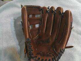Mvp-1277 Mizuno Victory Premier Mvp 1277 Baseball Outfielders Glove 12.50 Inch Rht - Good/vg Mvp-1277 Mizuno Victory Premier Mvp 1277 Baseball Outfielders Glove 12.50 Inch Rht - Good/vg